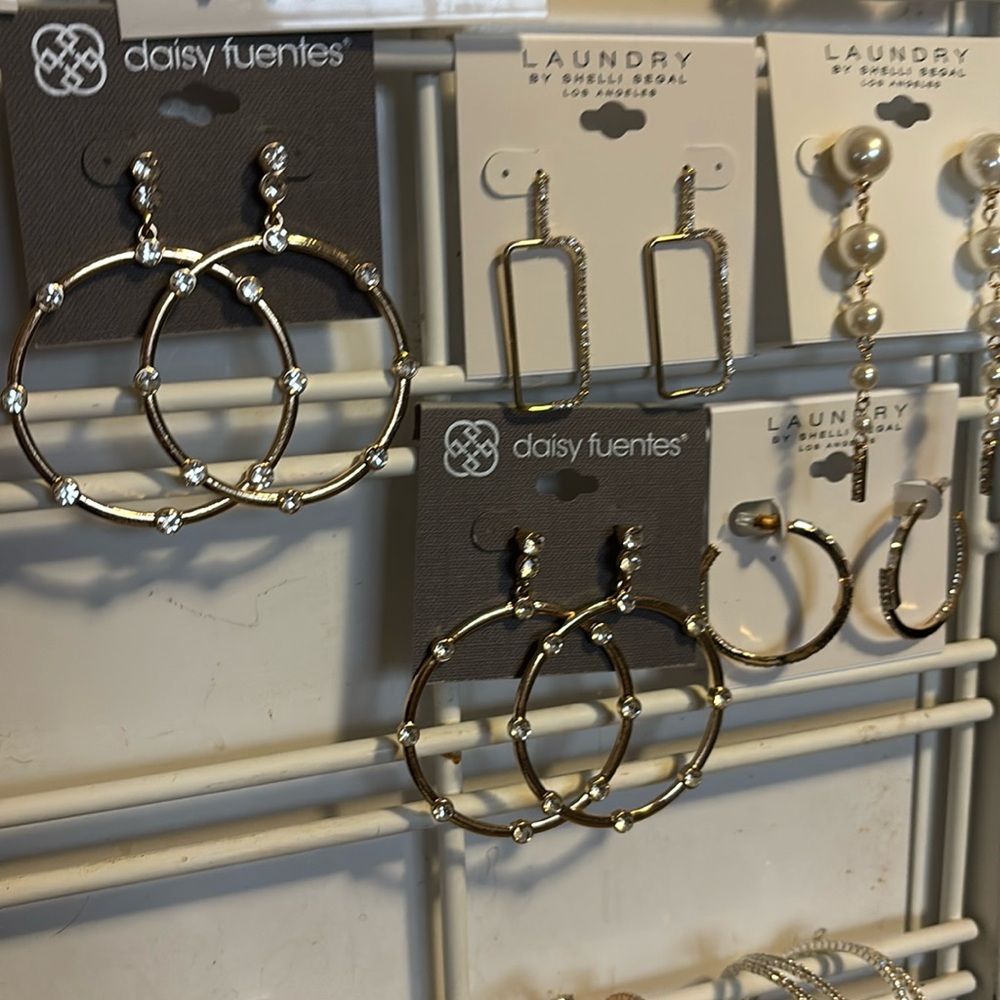 Live Show Jewelry